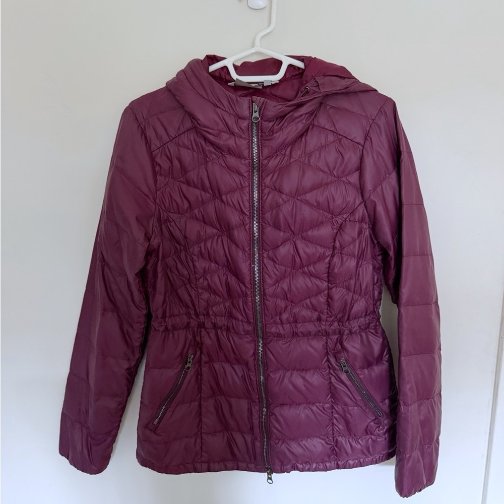 Athleta Women's Air Puffer Down Jacket